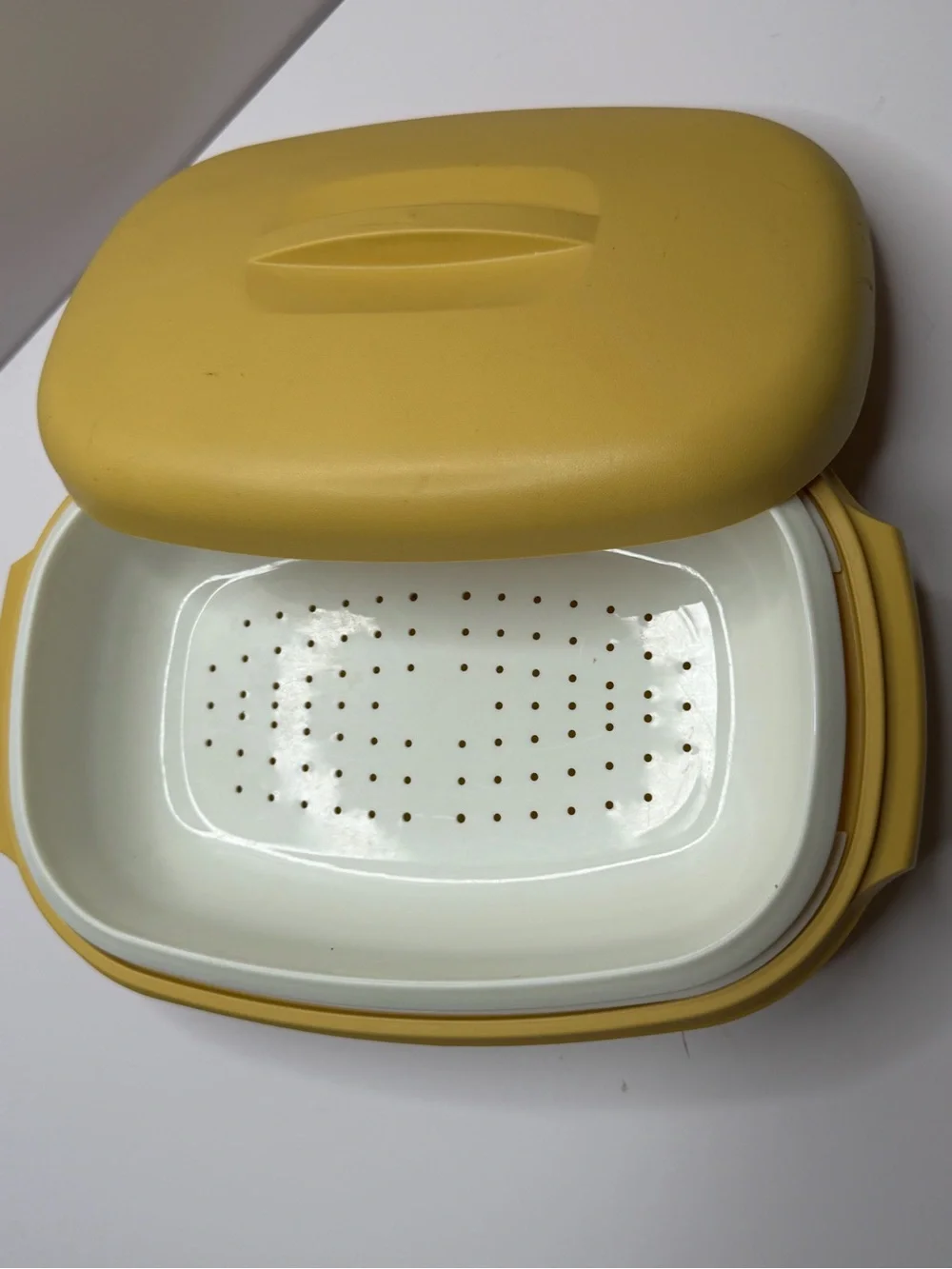 Vintage 1970's Tupperware Harvest Gold Vegetable Steamer